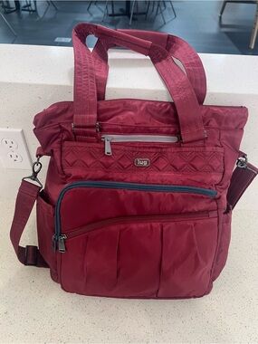 Lug Ace Cranberry Multi Pocket Tote Handbag with Back Luggage Strap